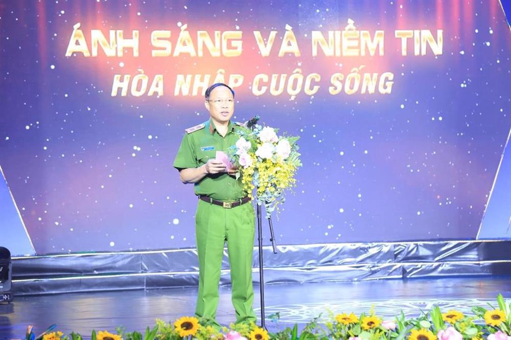 1. Trung tướng Nguyễn Văn Phục phát biểu tại chương trình.