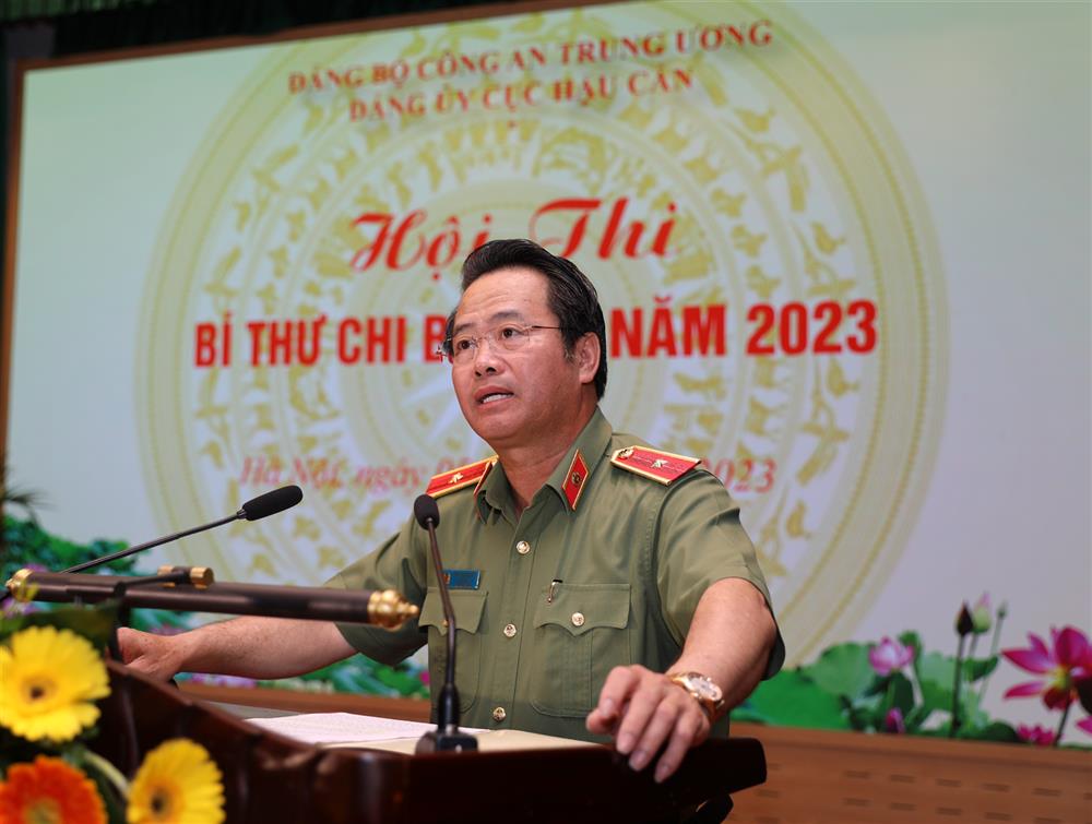 Phát biểu tại Hội thi, Thiếu tướng Phạm Văn Sơn nhấn mạnh, Hội thi Bí thư Chi bộ giỏi được tổ chức nhằm bồi dưỡng, nâng cao kiến thức nghiệp vụ công tác đảng cho đội ngũ Bí thư chi bộ; đồng thời, là sân chơi bổ ích để các bí thư chi bộ học tập, trao đổi kinh nghiệm, nhằm góp phần nâng cao chất lượng sinh hoạt chi bộ, năng lực lãnh đạo, kỹ năng xử lý tình huống thực tế xảy ra tại chi bộ. Thông qua Hội thi, Đảng ủy Cục Hậu cần có sơ sở đánh giá đúng đắn hơn, sát hơn tình hình tổ chức và hoạt động của các chi bộ, tổ chức cơ sở đảng; năng lực, trình độ, kiến thức nghiệp vụ công tác đảng của Bí thư chi bộ để có biện pháp củng cố, kiện toàn.