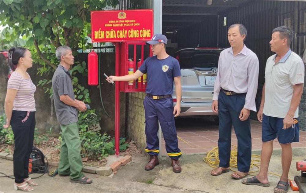 Điểm chữa cháy công cộng đặt tại nhà riêng của một chiến sỹ tại bản Na Lanh, phường Thanh Trường, thành phố Điện Biên Phủ, tỉnh Điện Biên.