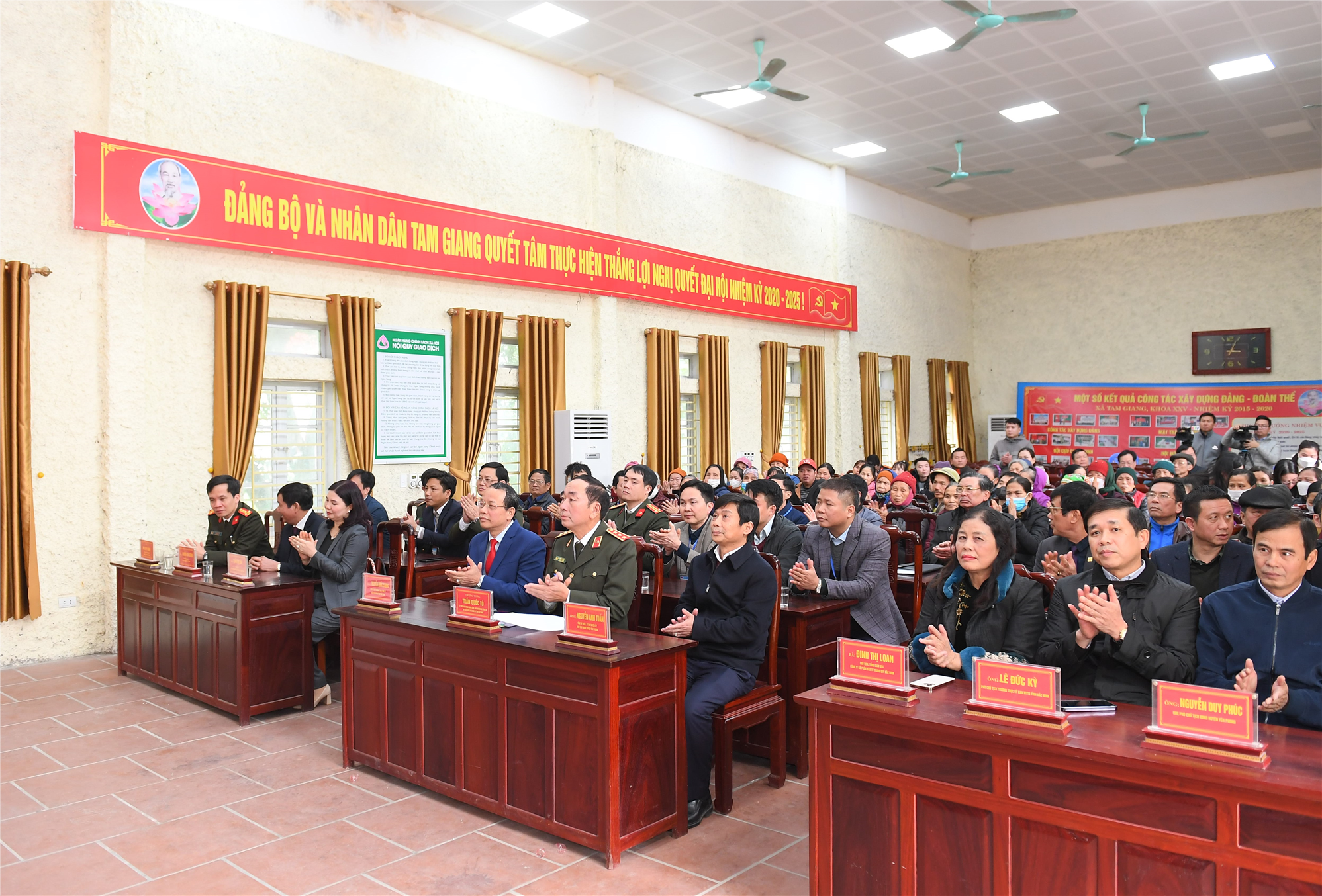 Toàn cảnh buổi đến thăm, chúc Tết.