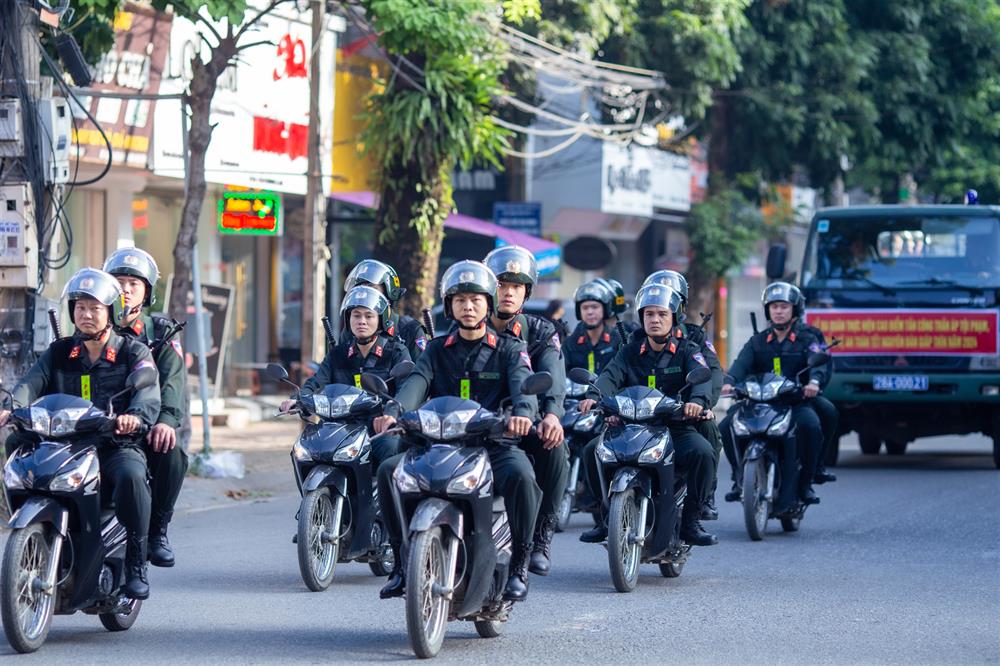 Công an tỉnh Hòa Bình ra quân mở đợt cao điểm tấn công trấn áp tội phạm, đảm bảo an ninh, trật tự dịp Tết Nguyên đán Giáp Thìn 2024.