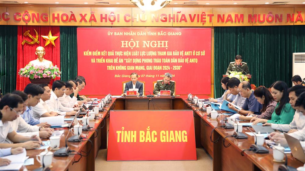 Toàn cảnh Hội nghị