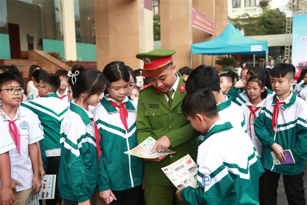 Hướng dẫn các biện pháp, kỹ năng PCCC, thoát nạn, cứu nạn khi xảy ra cháy, nổ, tai nạn, sự cố