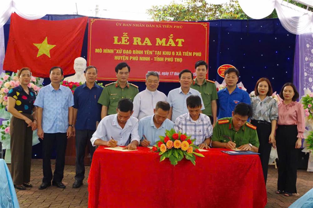 Lễ ra mắt mô hình “Xứ đạo bình yên” tại khu 6, xã Tiên Phú, huyện Phù Ninh, tỉnh Phú Thọ.