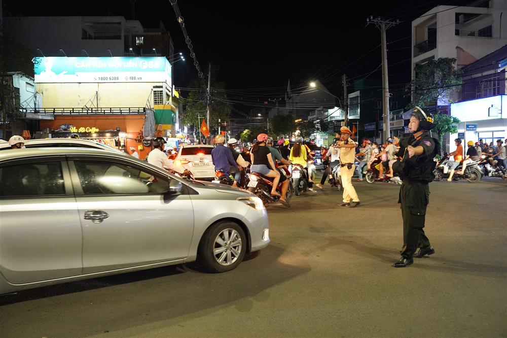 Công an tỉnh Cà Mau sẵn sàng công tác bảo đảm ANTT, trật tự, an toàn giao thông cho các hoạt động kỷ niệm 70 năm sự kiện tập kết ra Bắc.