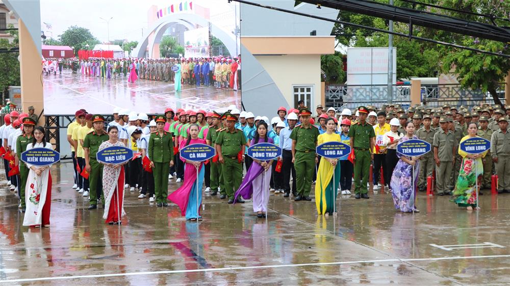 Các đội tuyển tham gia Hội thi.