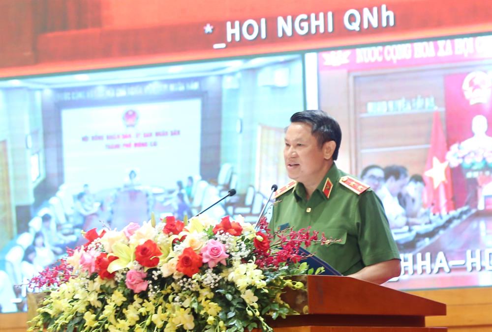 Trung tướng Nguyễn Văn Viện, Cục trưởng Cục Cảnh sát điều tra tội phạm về ma túy đánh giá cao những nỗ lực của tỉnh Quảng Ninh trong 02 năm thực hiện Luật PCMT.