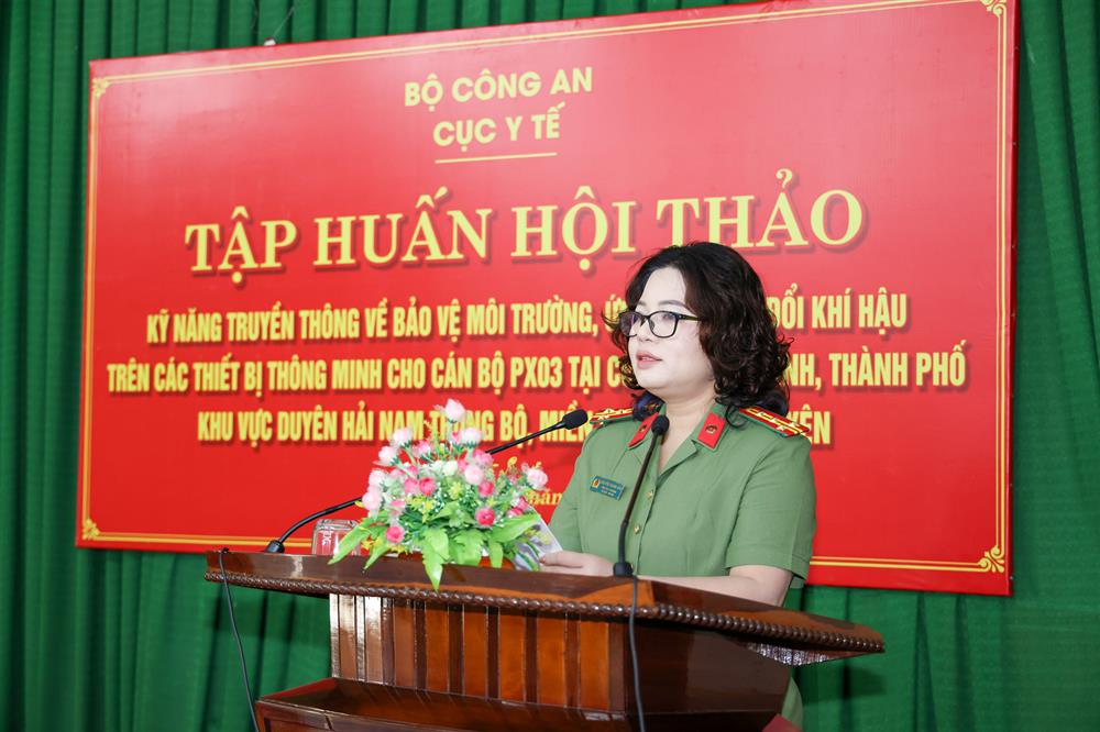 Đại tá Nguyễn Thanh Vân, Phó Cục trưởng Cục Y tế Bộ Công an phát biểu tại khai mạc lớp tập huấn.