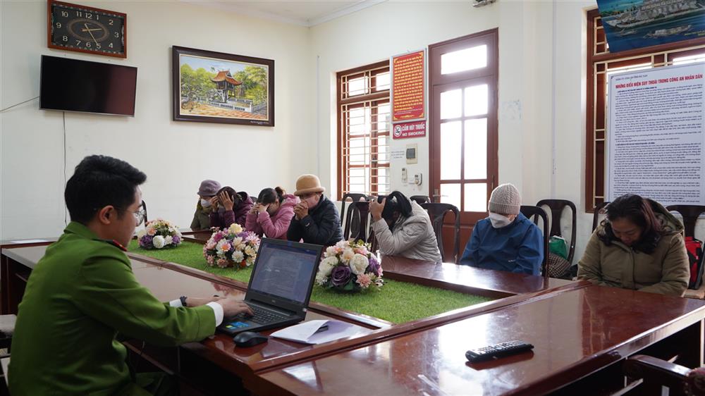 Phòng Cảnh sát hình sự bắt nhóm đánh bạc dưới hình thức bán số lô, số đề.