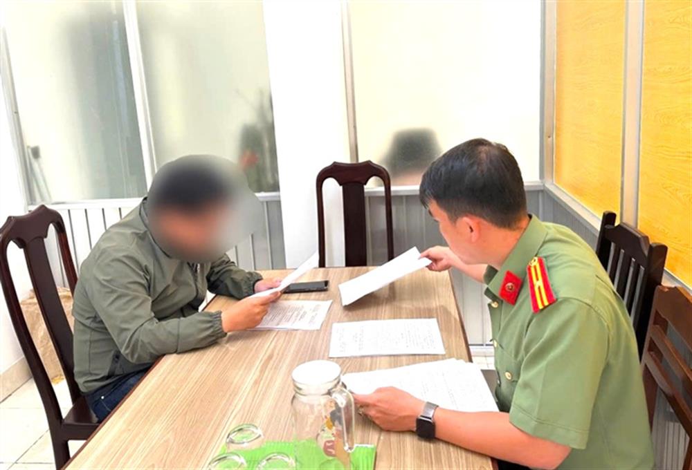 Phòng An ninh mạng và phòng, chống tội phạm sử dụng công nghệ cao triển khai quyết định xử phạt vi phạm hành chính đối với T.V.C.