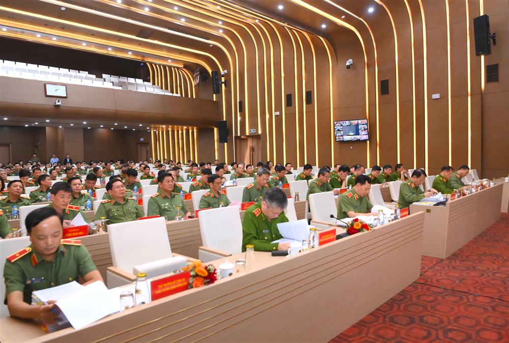 Toàn cảnh Hội nghị.