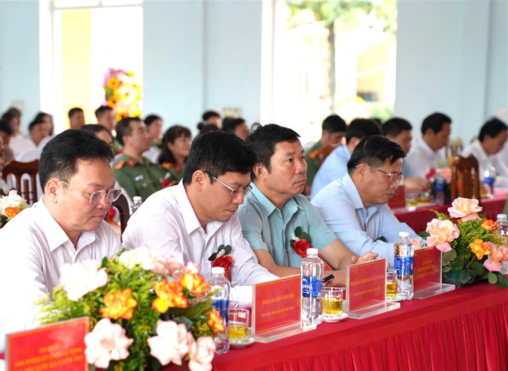 Các đại biểu dự Hội nghị.