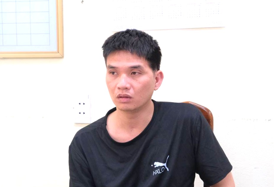 Đối tượng Hoàng Văn Duy tại cơ quan Công an.