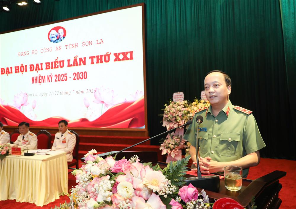 Thứ trưởng Đặng Hồng Đức phát biểu chỉ đạo Đại hội.