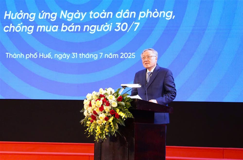 Phó Thủ tướng Thường trực Chính phủ Nguyễn Hòa Bình phát biểu chỉ đạo tại Lễ phát động.