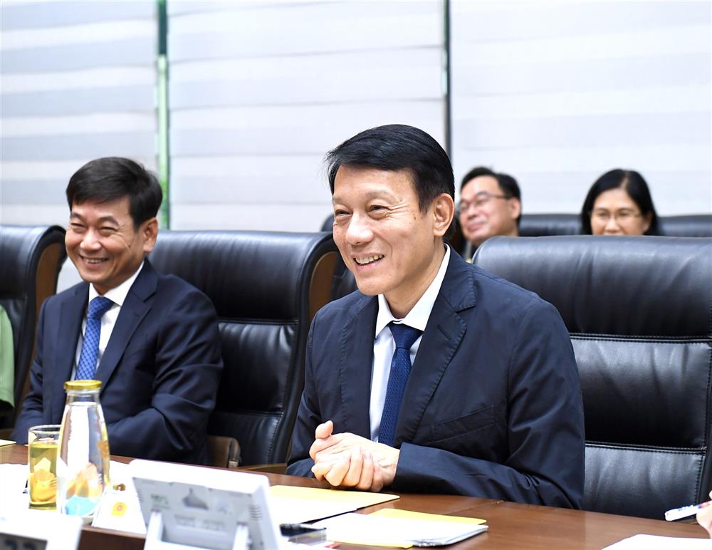 Bộ trưởng Lương Tam Quang phát biểu tại buổi tiếp.