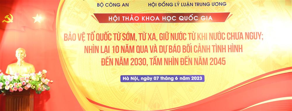 Qua tổng kết Nghị quyết Trung ương 8 khóa XI và thực tiễn tình hình thế giới, khu vực, yêu cầu đổi mới mạnh mẽ tư duy bảo vệ Tổ quốc đang đặt ra rất cấp bách.