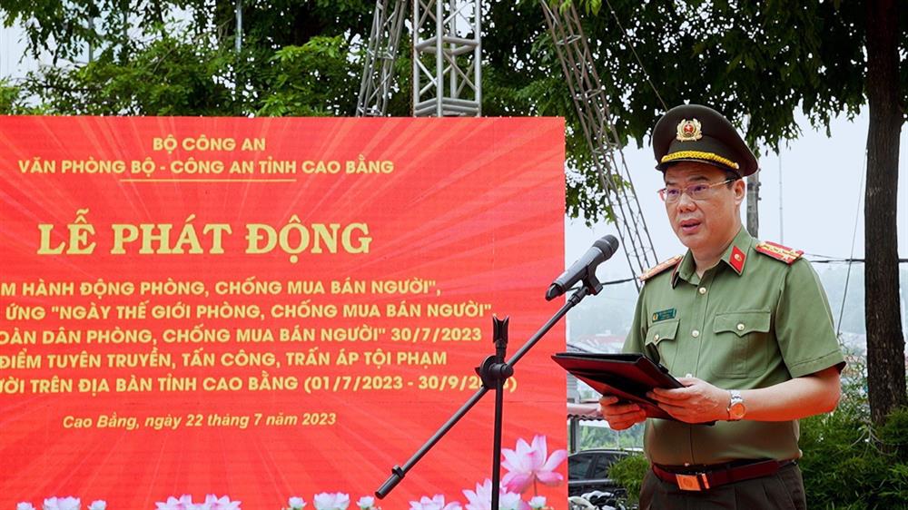 Đại tá Vũ Hồng Quang, Giám đốc Công an tỉnh phát biểu tại buổi Lễ.