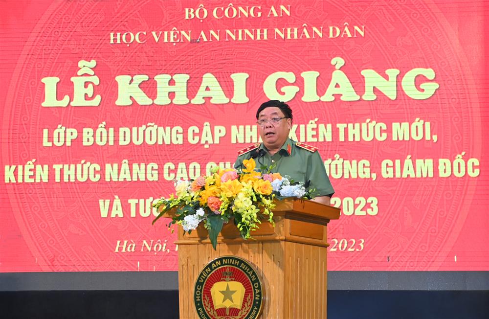 Trung tướng, GS.TS Nguyễn Văn Thắng, Giám đốc Học viện An ninh nhân dân phát biểu tại Lễ khai giảng.