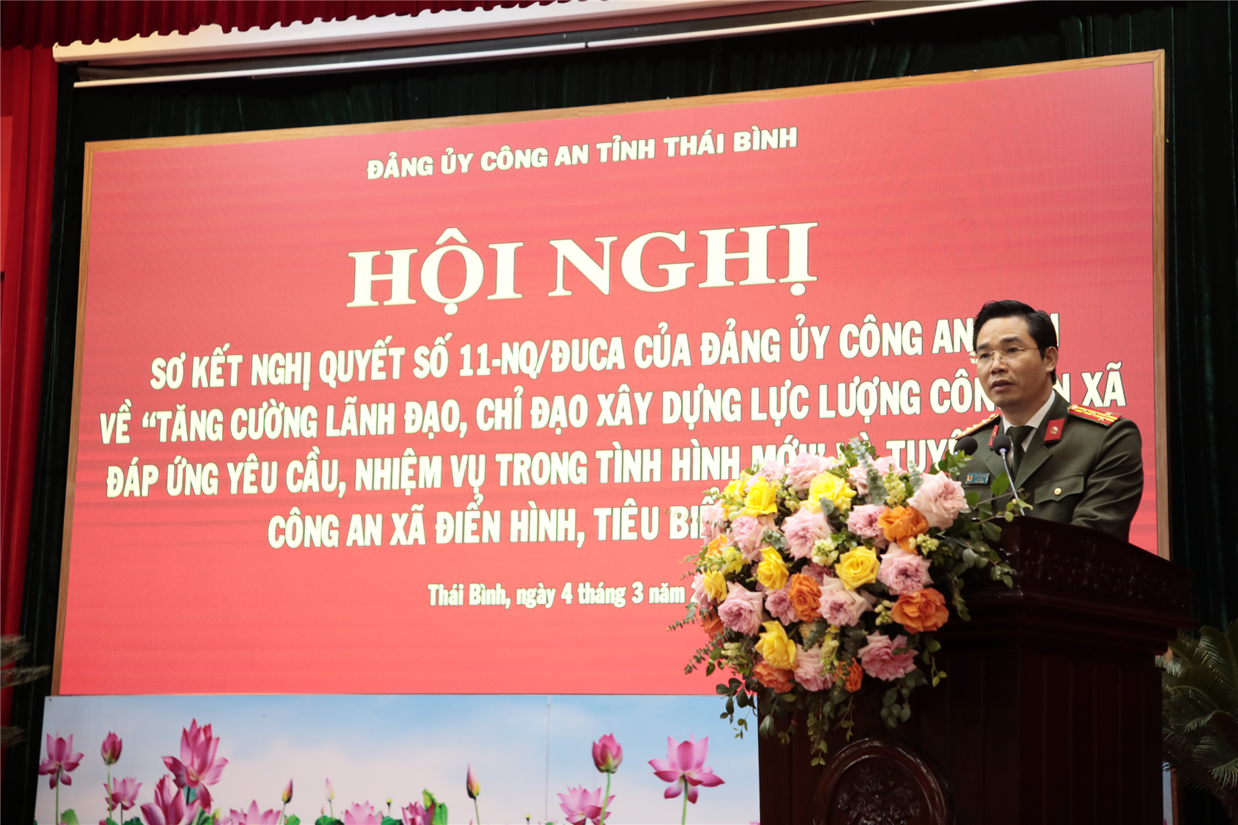 Đại tá Trần Văn Phúc phát biểu tại Hội nghị.