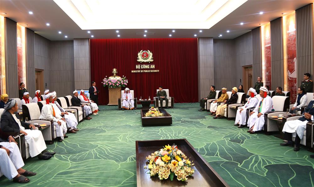 Toàn cảnh buổi tiếp.