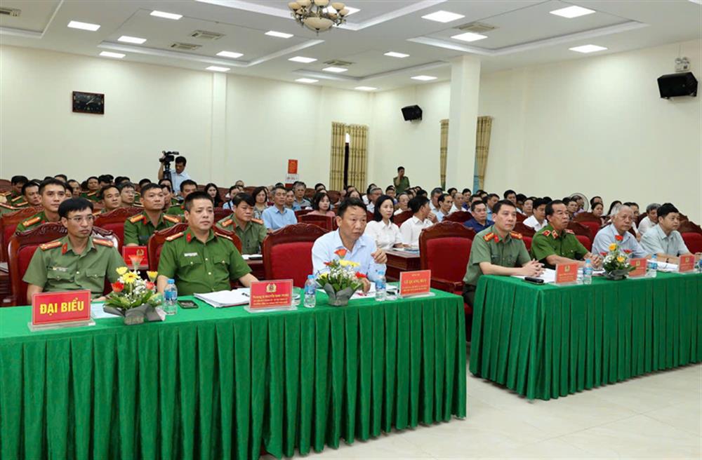 Các đại biểu dự Hội nghị.