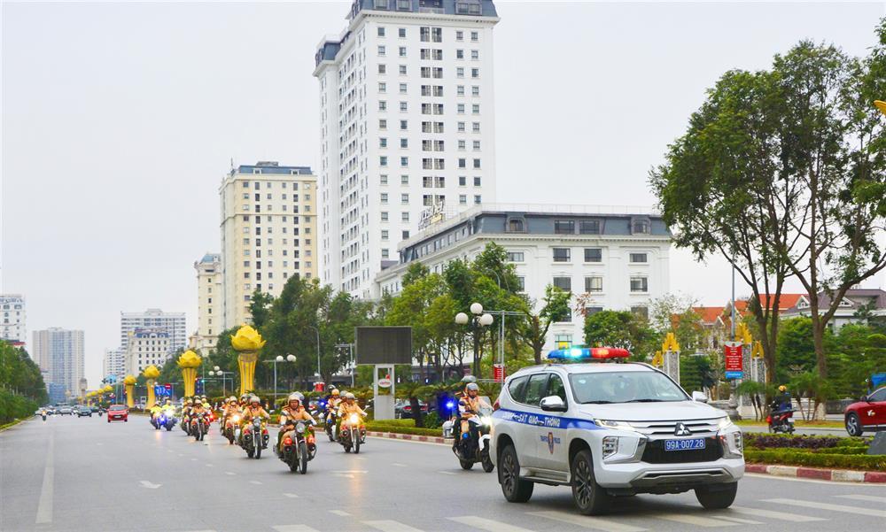 Công an các đơn vị, địa phương đã đồng loạt ra quân tấn công, trấn áp tội phạm.