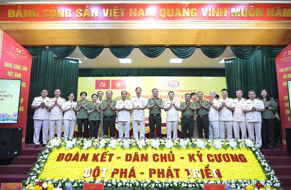 Các đại biểu dự Đại hội.