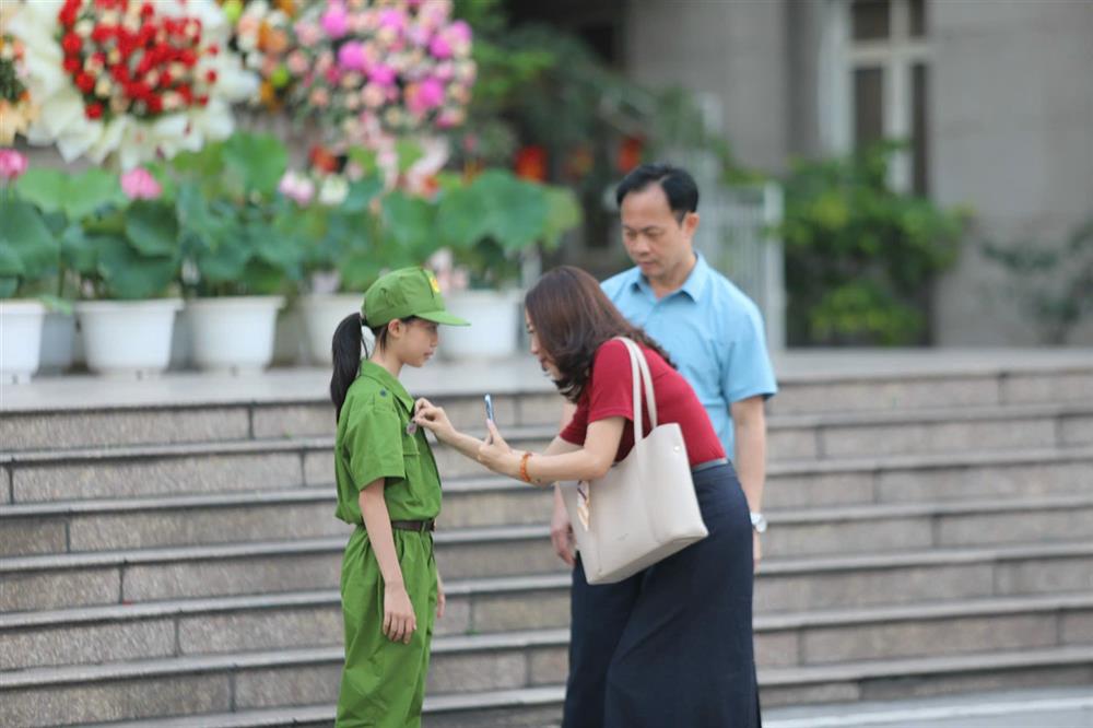 Đông đảo phụ huynh tin tưởng, gửi gắm con em tham gia Trại hè tại Học viện CSND.