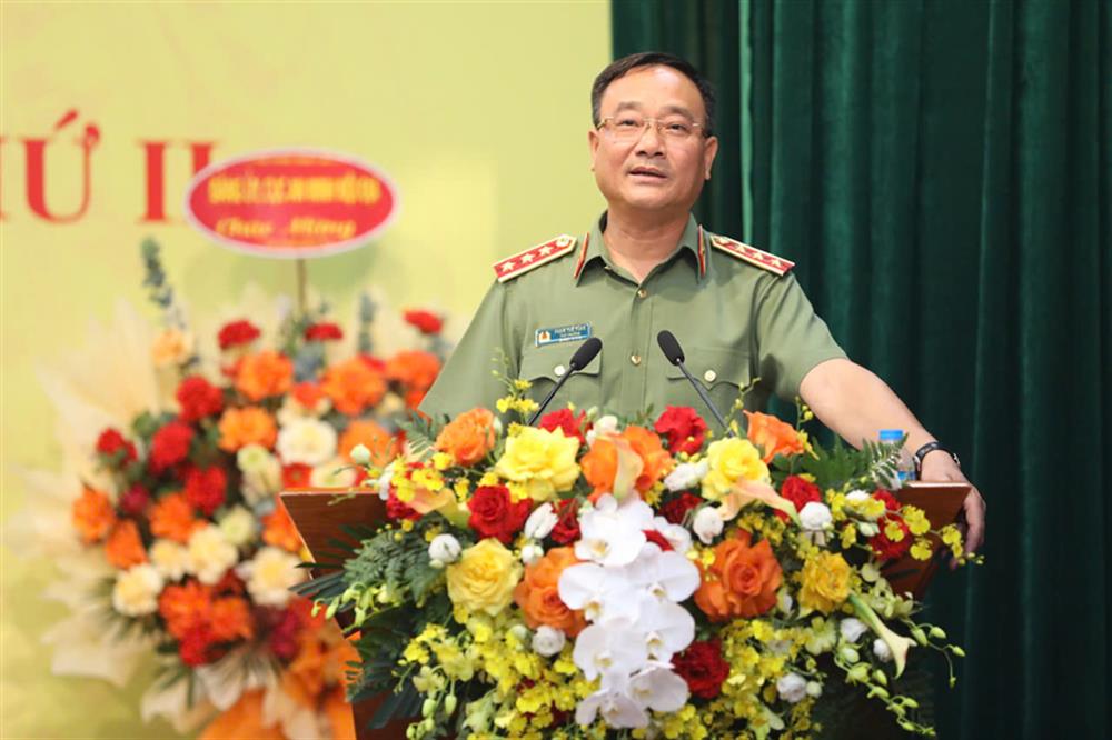Thứ trưởng Phạm Thế Tùng phát biểu tại Đại hội.
