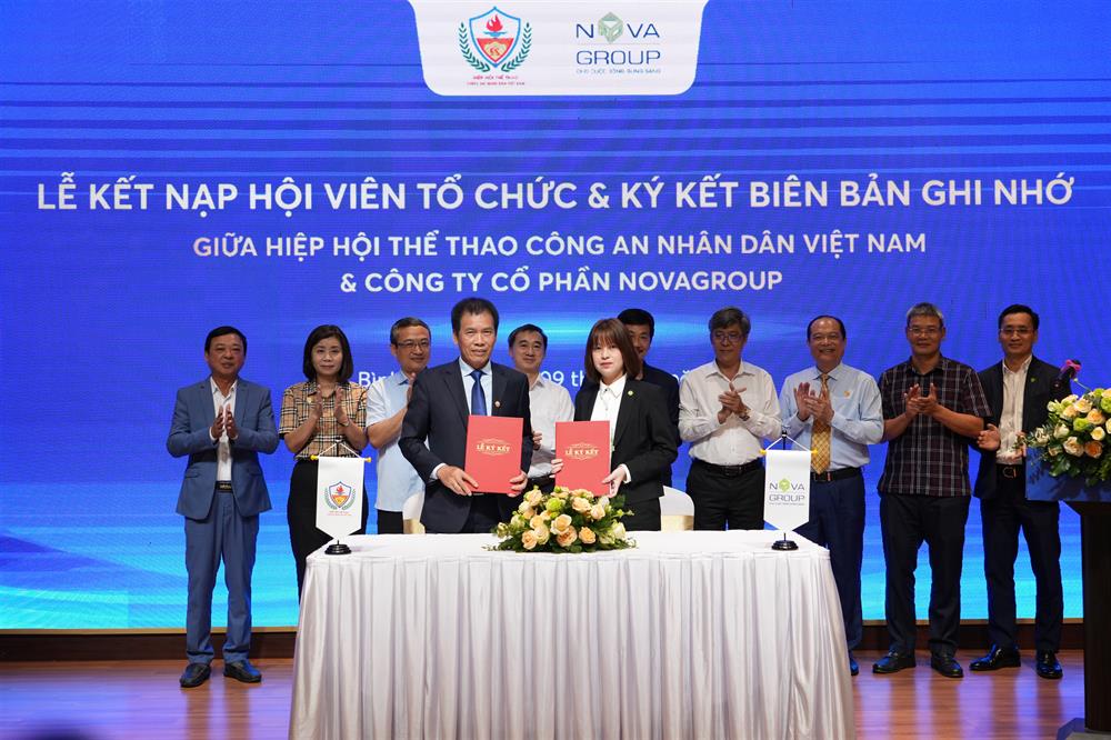 Hiệp hội Thể thao CAND Việt Nam và NovaGroup ký kết Biên bản ghi nhớ hợp tác.