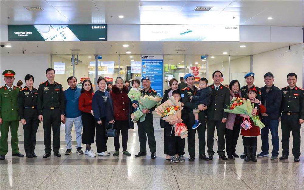 Trở về quê hương, nơi có người thân, gia đình, đồng chí, đồng đội; tạm biệt đất nước Nam Sudan xa xôi, thế nhưng trong trái tim những người chiến sĩ mũ nồi xanh CAND Việt Nam sẽ còn mãi tình người và nỗi niềm mong chờ hòa bình cho đất nước Nam Sudan.