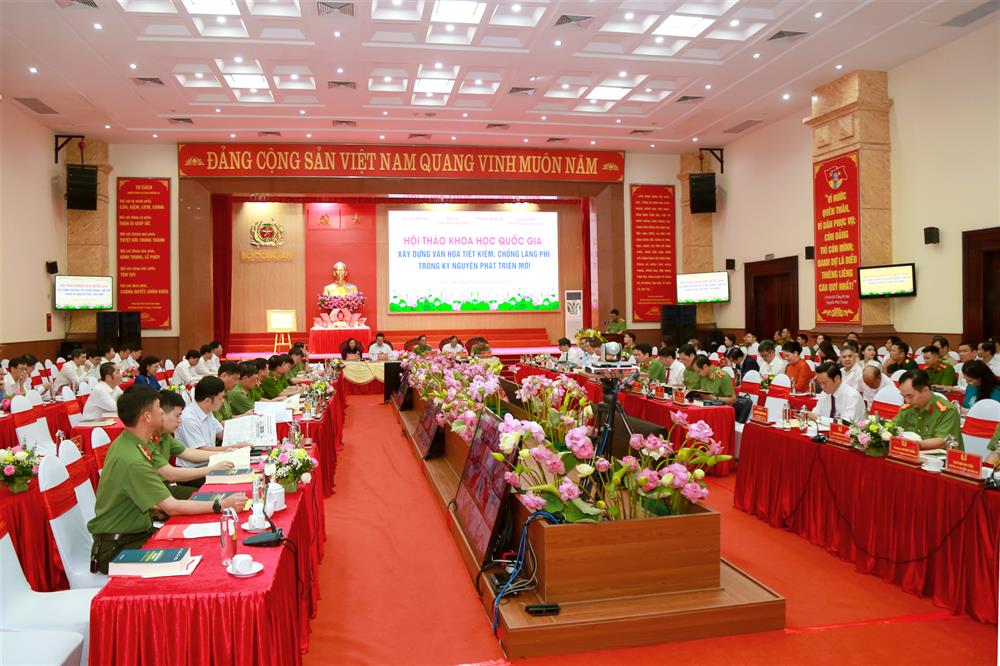 Toàn cảnh Hội thảo.