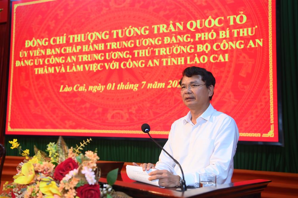 Bí thư Tỉnh ủy Lào Cai Đặng Xuân Phong phát biểu tại buổi làm việc.