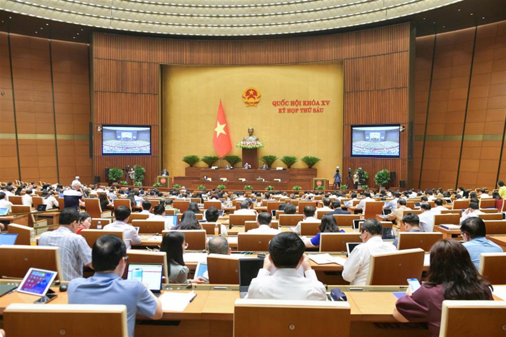 Quang cảnh phiên thảo luận ở hội trường về dự án Luật Căn cước tại Kỳ họp thứ 6, Quốc hội khóa XV, ngày 25/10.